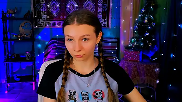 JulieDaniel online show from 12.16.25