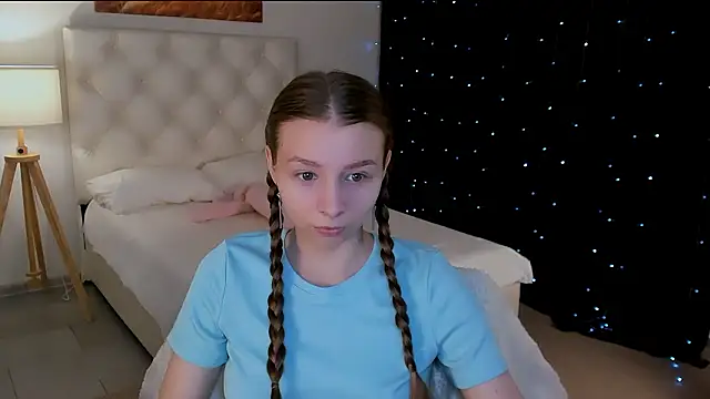 JulieDaniel online show from 02.25.26