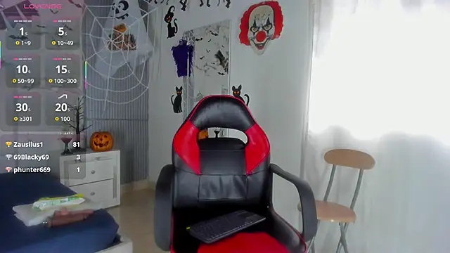 Snapshot of LilihtMature chatting on 10.12.25 LilihtMature online show from 10.12.25