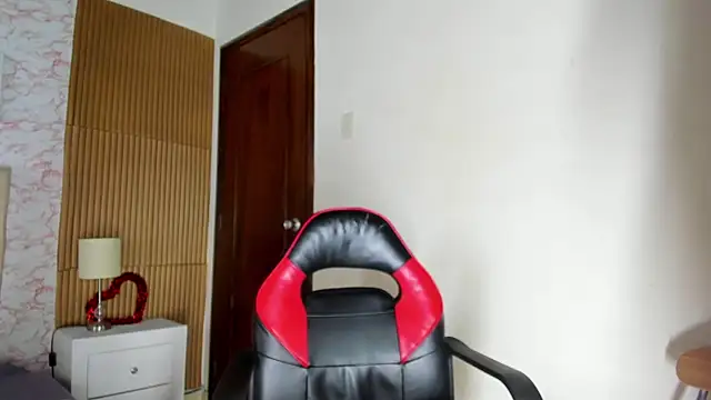 LilihtMature online show from 04.26.26