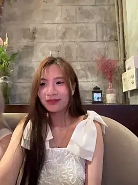 Lil-Gi online show from 04.10.26