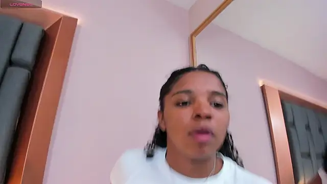 LisaMendez online show from 03.19.26