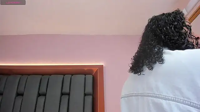 LisaMendez online show from 03.22.26