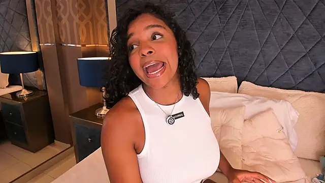 LisaMendez online show from 07.02.26