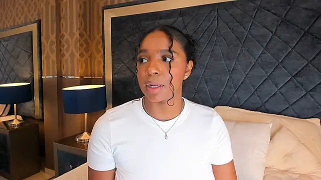 LisaMendez online show from 07.17.26