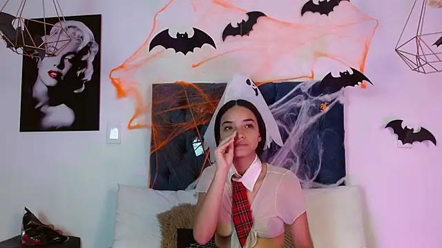 Lilith Nocturne online show from 10.27.25