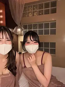 Snapshot of fantasy_JP chatting on 10.25.25 fantasy JP online show from 10.25.25