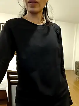 Mama Eva 1 online show from 12.15.25