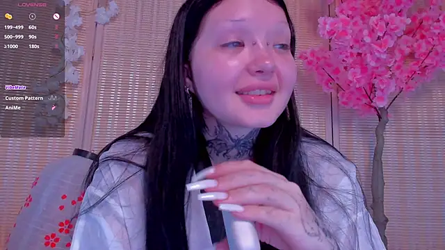 Snapshot of Lein_Bone chatting on 09.12.25 Lein Bone online show from 09.12.25