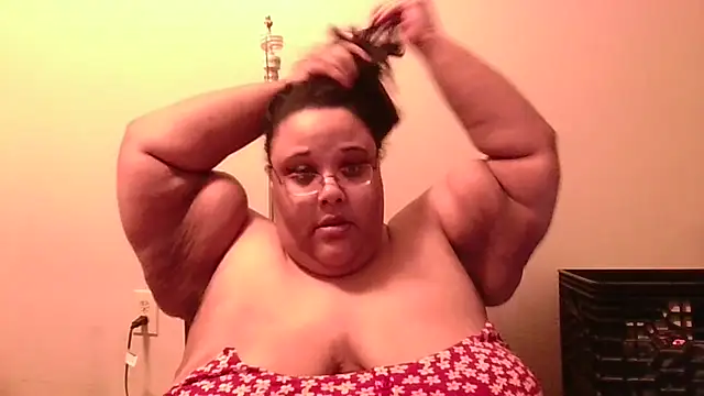 SexyBBW10790 online show from 11.09.25