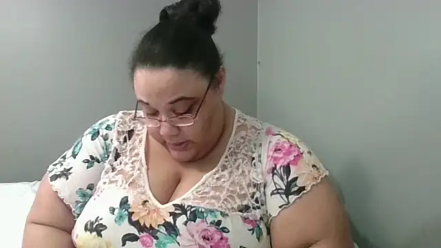 SexyBBW10790 online show from 03.07.26