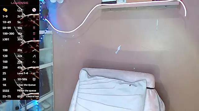 skinny gracie online show from 12.13.25