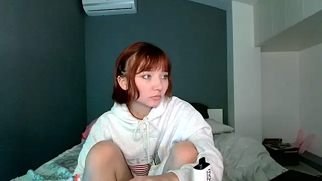 Snapshot of Wendywonders chatting on 11.09.25 Wendywonders online show from 11.09.25