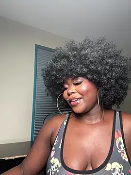WomanNextdoor1 online show from 07.04.26