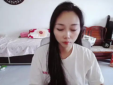 Snapshot of linger888 chatting on 06.11.26 linger888 online show from 06.11.26