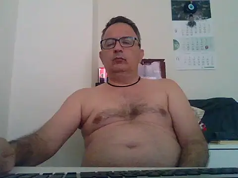 Snapshot of CELIK3577 chatting on 10.17.25 CELIK3577 online show from 10.17.25
