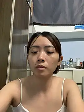 Snapshot of Minee1202 chatting on 05.28.26 Minee1202 online show from 05.28.26