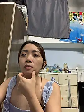 Snapshot of Minee1202 chatting on 06.04.26 Minee1202 online show from 06.04.26