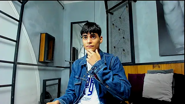 Dani mc1 online show from 11.30.25