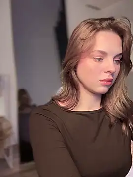 LilyFlamee online show from 10.09.25