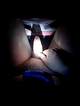 Snapshot of ShadowPlayBoy chatting on 09.18.25 ShadowPlayBoy online show from 09.18.25