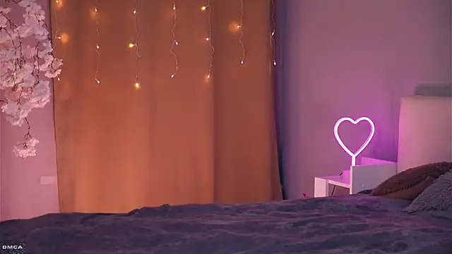 AccaCroyle online show from 12.22.25