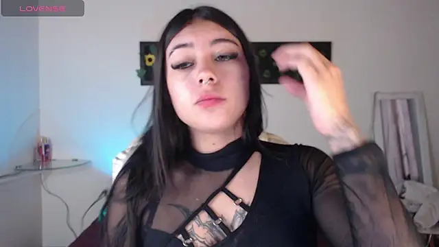 Snapshot of gabriella_live chatting on 10.14.25 gabriella live online show from 10.14.25