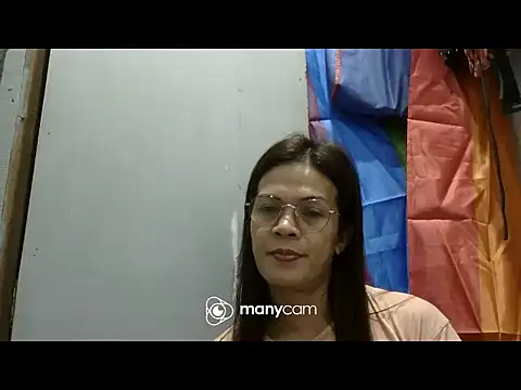 juicycum069 online show from 11.08.25