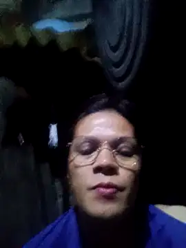 juicycum069 online show from 11.17.25