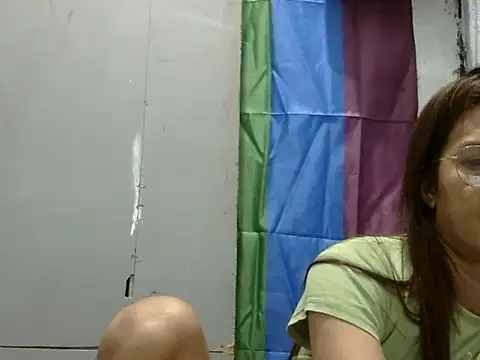 juicycum069 online show from 04.04.26