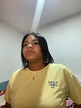 Snapshot of nudesketch1 chatting on 10.16.25 nudesketch1 online show from 10.16.25