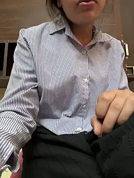 modelnishu online show from 02.06.26