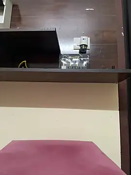 modelnishu online show from 04.05.26