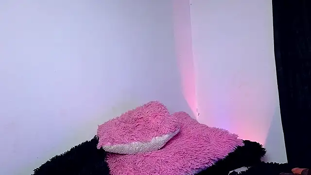 Snapshot of celestte_evans_1 chatting on 10.07.25 celestte evans 1 online show from 10.07.25