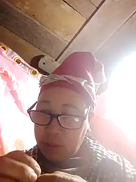 Mamapm20 online show from 12.14.25