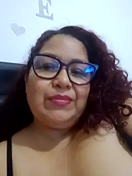 Snapshot of ladytropical1 chatting on 03.14.26 ladytropical1 online show from 03.14.26