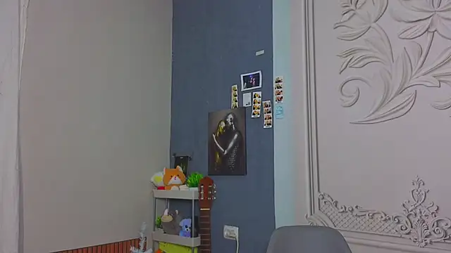 Katrinafoxxx online show from 12.22.25