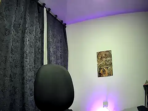 Snapshot of juantalents chatting on 09.09.25 juantalents online show from 09.09.25