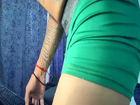 Snapshot of juantalents chatting on 09.12.25 juantalents online show from 09.12.25