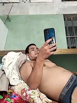 HoangNam20x online show from 10.01.25