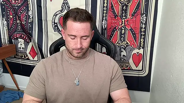 Snapshot of brettmycles28 chatting on 12.21.25 brettmycles28 online show from 12.21.25