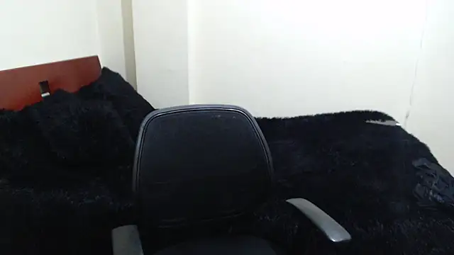 Snapshot of ruby_sky69 chatting on 11.20.25 ruby sky69 online show from 11.20.25