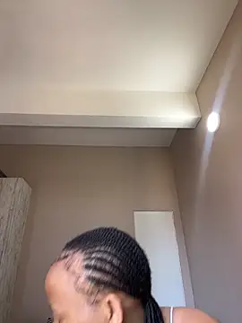 Snapshot of Yellowriider chatting on 02.06.26 Yellowriider online show from 02.06.26