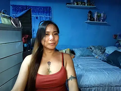 Snapshot of Yourdream07mixcey chatting on 06.19.26 Yourdream07mixcey online show from 06.19.26