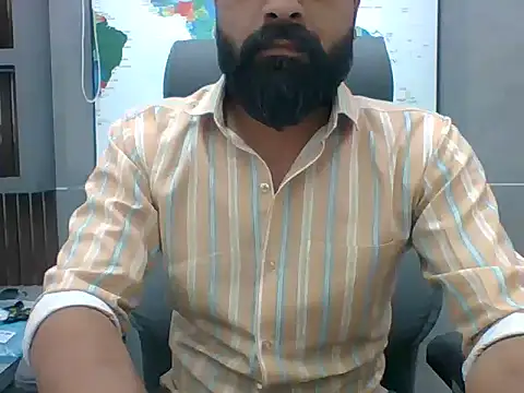 Snapshot of autophile-indian chatting on 04.01.26 autophile-indian online show from 04.01.26