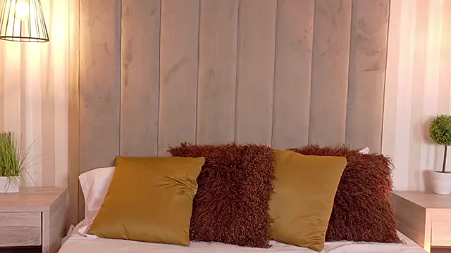 VioletBlaze online show from 09.18.25