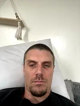 Snapshot of alwayshorny90 chatting on 09.24.25 alwayshorny90 online show from 09.24.25