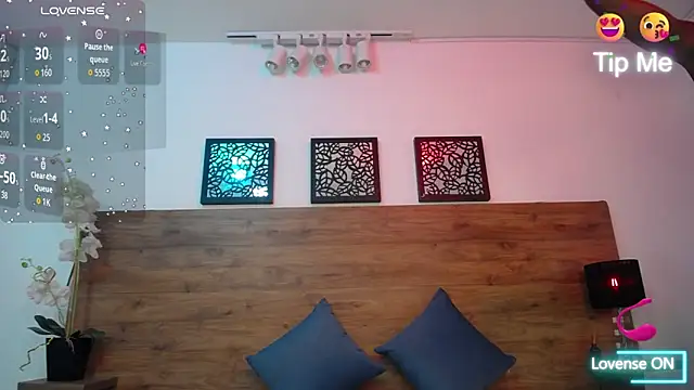 AlexandraCambell online show from 09.24.25