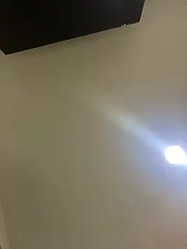 Snapshot of karla-thomsom10 chatting on 12.16.25 karla-thomsom10 online show from 12.16.25