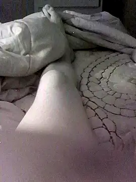 Snapshot of Lavoieya chatting on 10.03.25 Lavoieya online show from 10.03.25